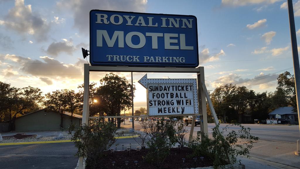 Royal Inn Early Buitenkant foto